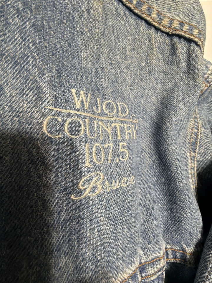 VTG NASHVILLE TENNESSEE EMB DEMIN JACKET LARGE WHOA APPAREL U.S.A. Clay Walker - Image 3 of 4