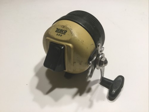 Vintage Zebco 888 Spin Cast Fishing Reel USA.