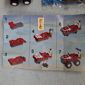 LEGO City Fire Set 4914 Fire Chief's Car Polybag 100% Complete Fireman