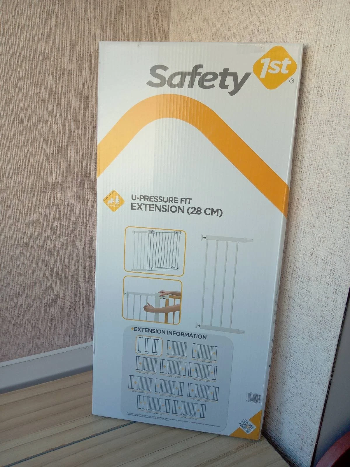 Safety 1st Baby Gate
Opens in a new window or tab
