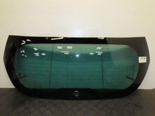 Lunette arrière Renault CLIO