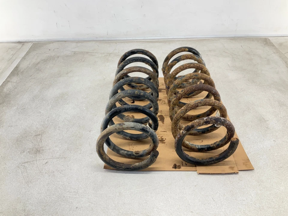 14-19 RAM 2500 suspensión delantera izquierda conductor y pasajero derecho muelle helicoidal Foto 2 de 4