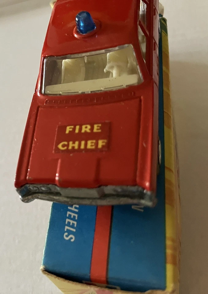 Caja De Colección Matchbox Nº 59 Mercury Fire Chief Como Nueva Foto 2 de 4
