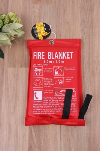 Fire Blanket 1mx1m For Home Kitchen Office Caravan Emergency Australian Standard - 第 4/5 張圖片