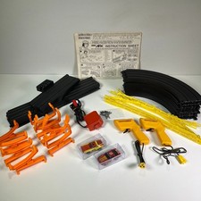 Vintage 1976 Aurora AFX Electric Slot Car 1 Tomy  1 AFX Racing Set 2178-141
