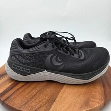 Size 11 Topo Ultrafly 5 Shoes Mens Black Charcoal Track Road Running Trainer