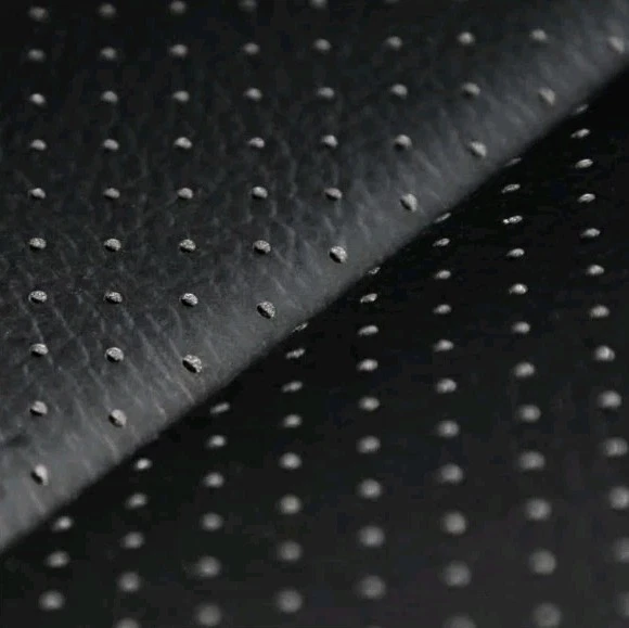 Чехлы на сиденья CoverKing для Mazda CX-9 2016-2023 — индивидуальная подгонка черная перфорированная кожа - Изображение 3 из 3