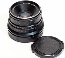 7 Artisans 25mm f1.8 wide lens for Sony E-Mount