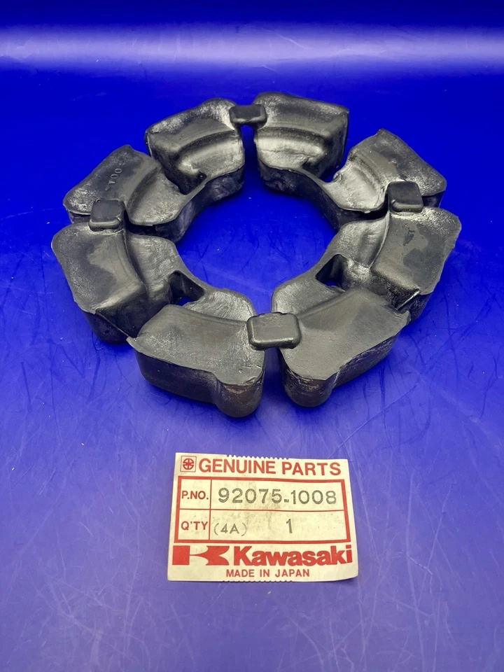 ¡Nuevo! Cojín amortiguador buje trasero genuino Kawasaki KZ305 GPz305 K400 KZ440 - JB7 Foto 2 de 2