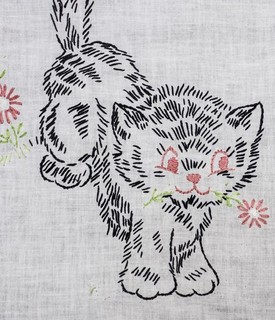 Two Kittens Vintage Hand Embroidered Dresser Scarf Runner cutter