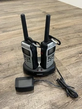 Set of 2 UNIDEN GMR5089 TRU WATERPROOF 2-WAY TWO-WAY RADIOS + CHARGING DOCK