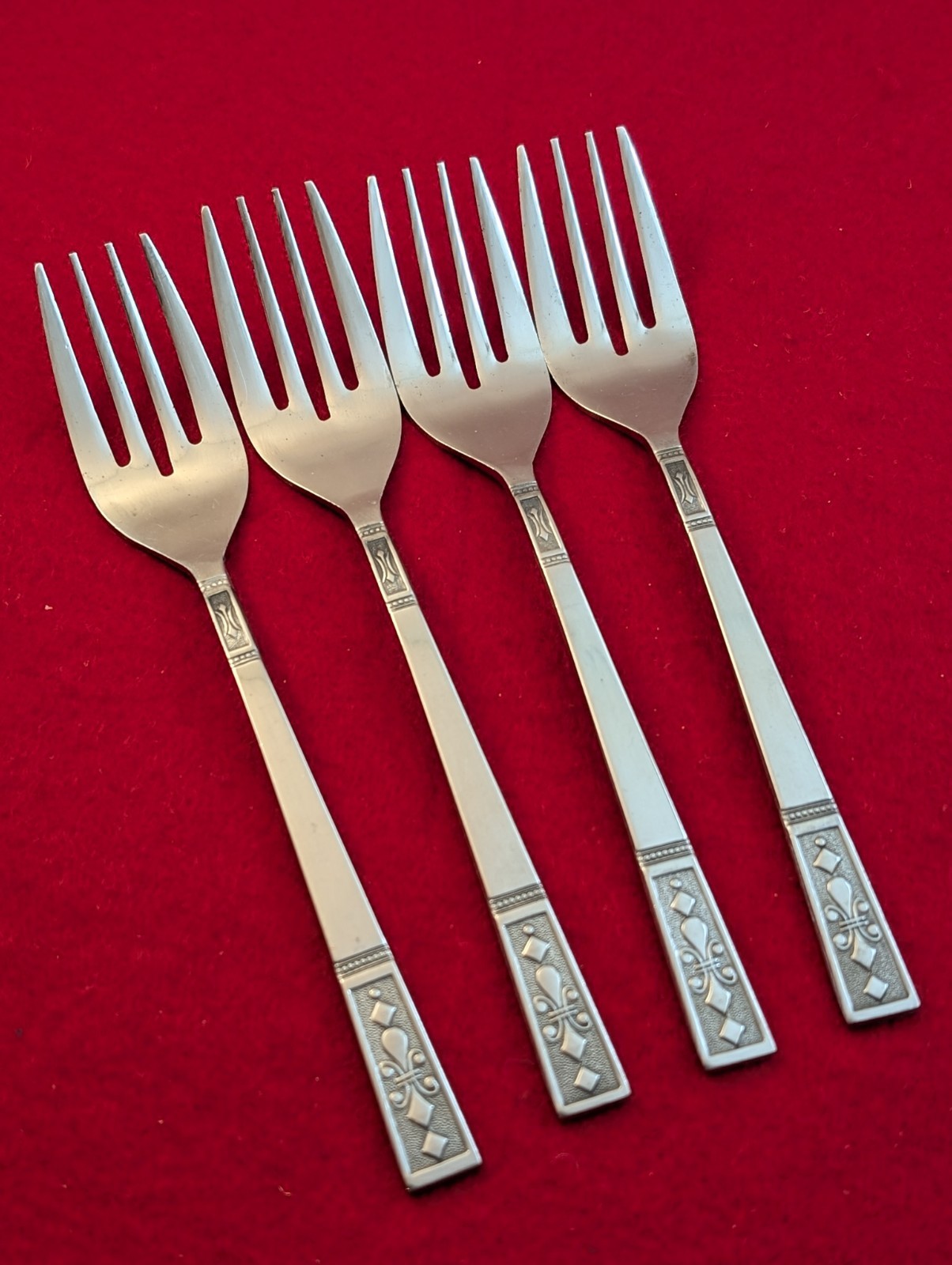 6 1/4" Flatware