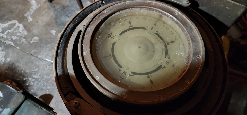 1941 US Navy BU Ships Lionel Corporation Mark 1 Compass And Binacle - Image 3 of 4