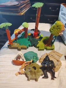McDonald’s TARZAN Happy Meal Toys Lot Of 11 Playset 