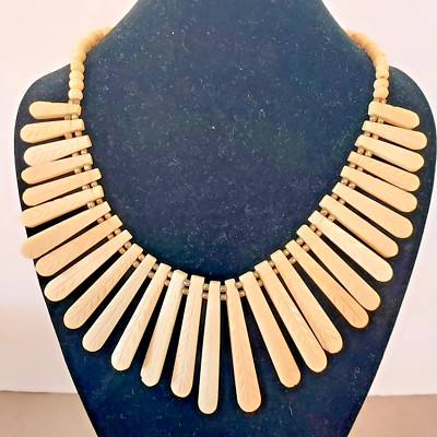 Vintage Bohemian Soho Tan Colored Graduated w/ Tribal Motif Choker 16'' Islands