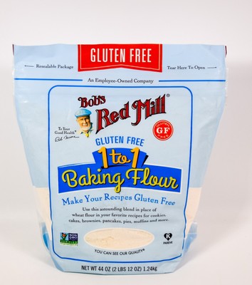 1 Bobs Red Mill Baking Flour 1 to 1 Gluten Free 44 oz bag 04/10/2025 KOSHER
