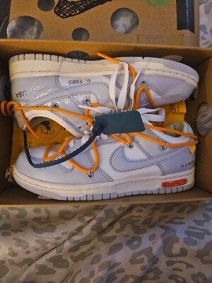 OFF WHITE NIKE DUNKS SIZE 6 Still in box verified neutral Grey 