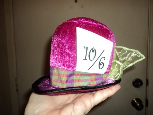 Mad Hatter Girl's Costume. Sz. X-Lg. NICE! - Picture 9 of 10