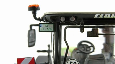 Wiking Claas Arion 650 St. V Tractor 1:32 Scale Model Limited