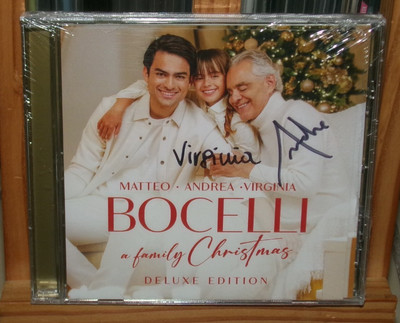 ANDREA BOCELLI A FAMILY CHRISTMAS SIGNED CD LET IT SNOW THE GREATEST GIFT JOY TO
