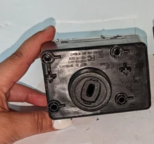 P68210151AB Chrysler / Dodge / Jeep WIRELESS IGNITION SWITC NODE RECEIVER *OEM*