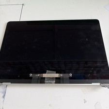 MacBook A1932 Wyprzedaż ekranu Tylko uszkodzone części 4172