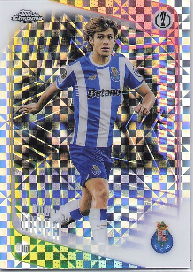 2025-26 Topps Chrome UEFA Club Competitions #83 Rodrigo Mora Refractor