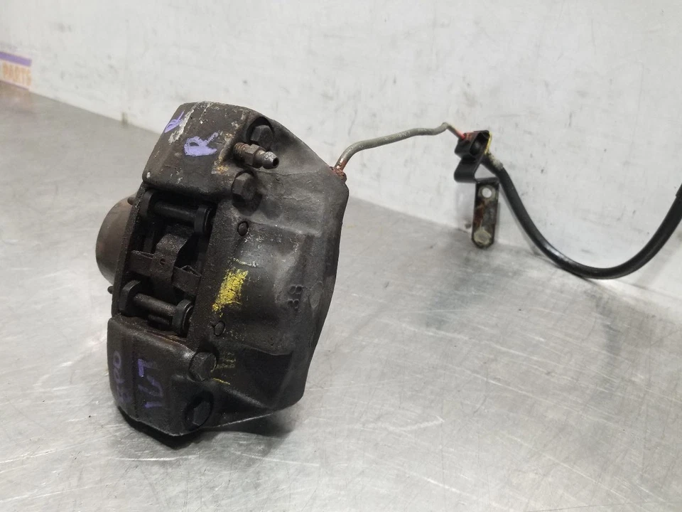 88 1988 MERCEDES-BENZ 560SL 107 tipo 5,6 L tracción trasera pinza de freno pasajero derecho Foto 4 de 4