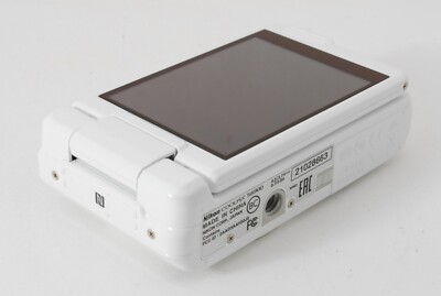 MINT In BOX ] Nikon COOLPIX S6900 White 16.0MP 12x Digital Camera