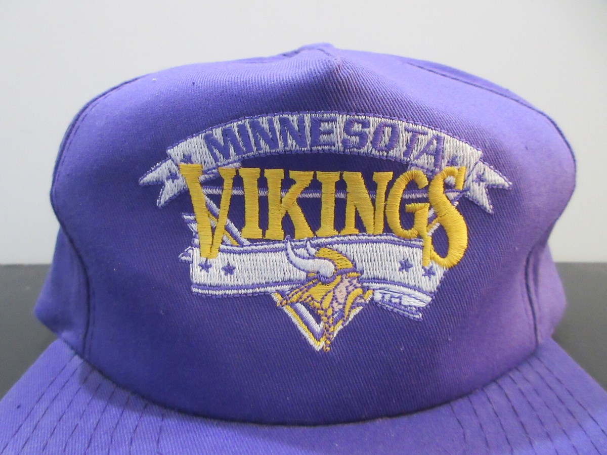 応援グッズ NFL cap youngan 90s s-l1200.jpg