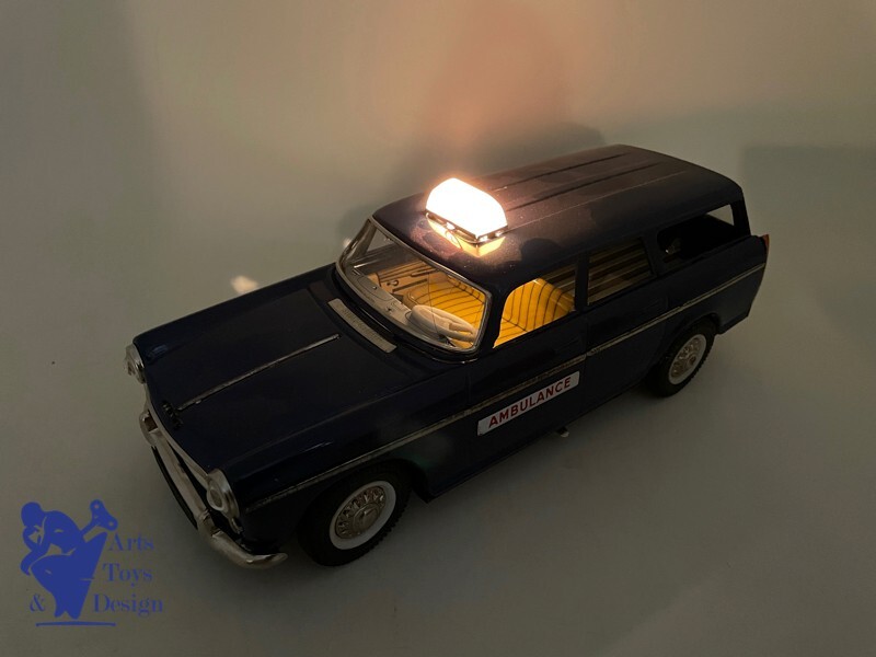 Fourgon Peugeot J7 ambulance en tôle à friction JOUSTRA (1975