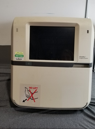 Chemi Doc Imagining System W/ 1 Blot/UV/Stain-free Tray SOLD AS IS- For Parts