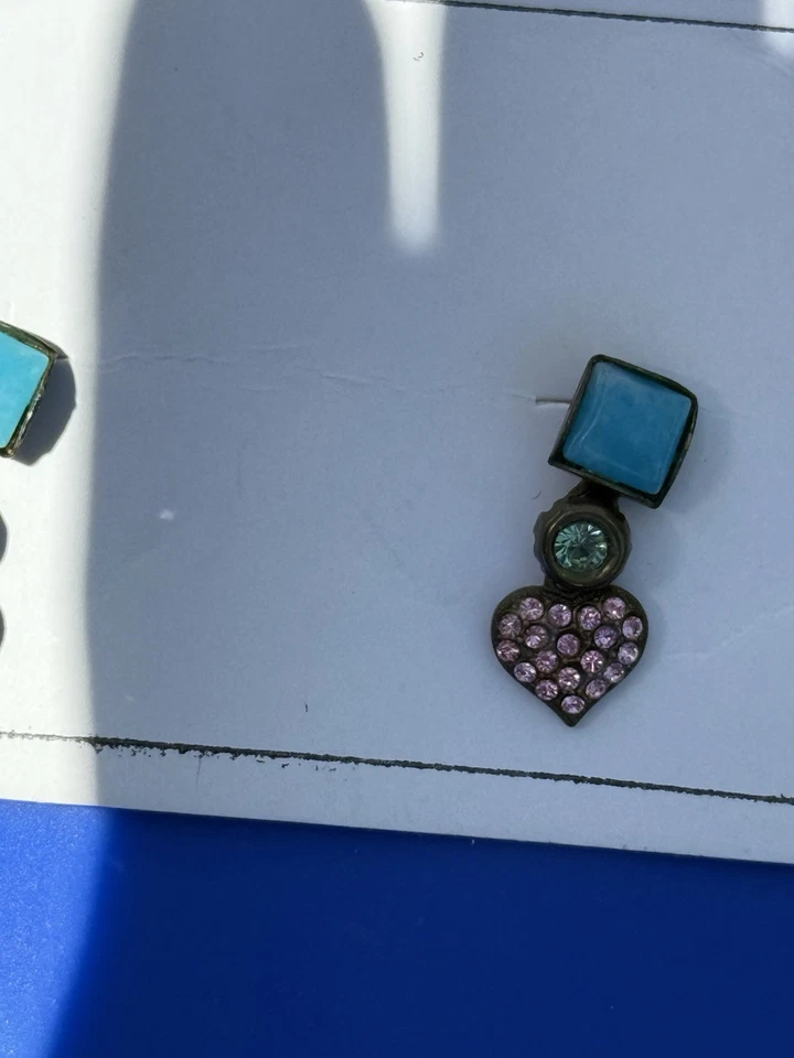 Vintage Sorrelli Pink Heart Pendant Earrings Swarovski Crystals Brass signed!!! - Image 4 of 4