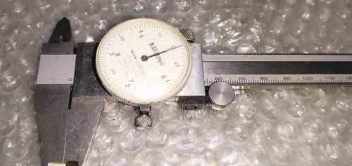 Mitutoyo Dial Caliper No.877 – 0.05mm Graduation, Precision Tool Japan