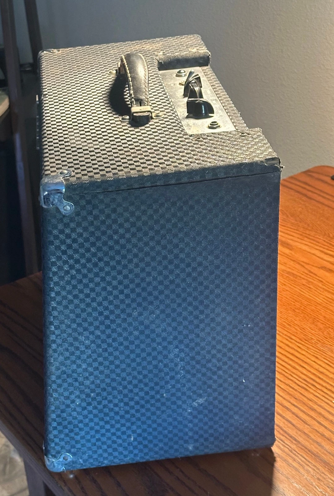 Picture 3 of 11