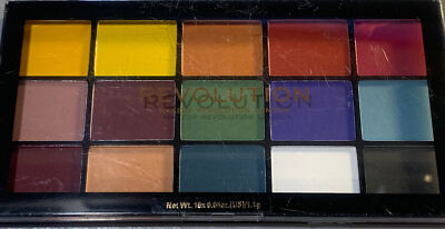 Revolution London Eyeshadow Palette Reloaded Marvelous Mattes m1
