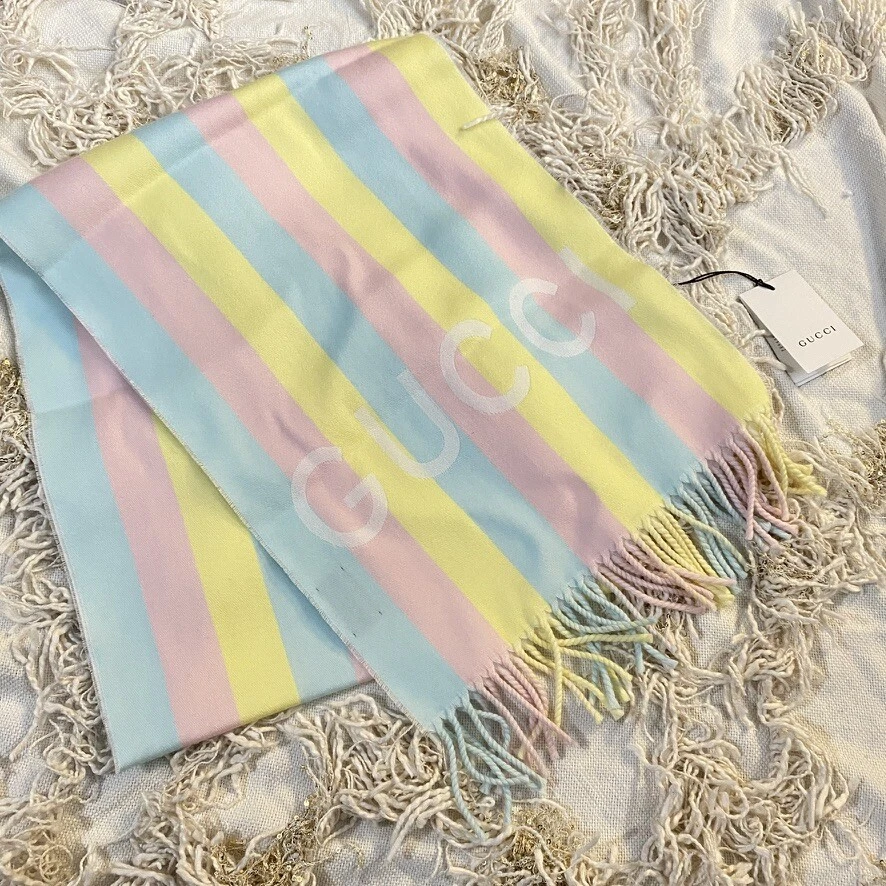 Neuf avec étiquettes écharpe logo à rayures arc en ciel GUCCI Magmadera laine gaufrée