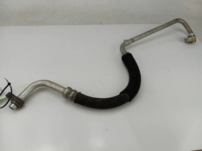 2003 BUICK RENDEZVOUS AC PRESSURE HOSE COMPRESSOR TO CONDENSER - Image 2 of 4