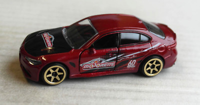 Majorette Alfa Romeo Giulia weinrotmetallic 60 Anniversary Edition Auto Car PKW
