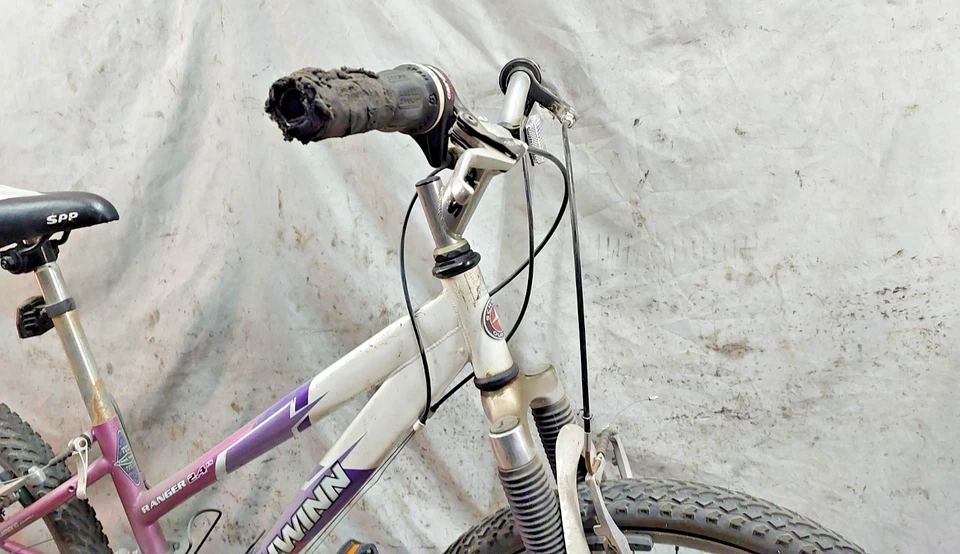 Bicicleta de MTB Schwinn Ranger 24FS 1995 24" para niños horquilla de suspensión rígida acero triple Foto 4 de 4