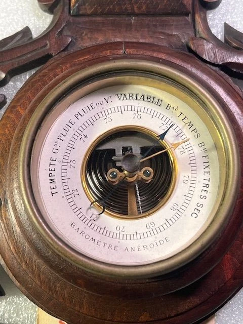 Antiguo barómetro y termómetro de madera tallada de la Selva Negra - #C6 Foto 3 de 4