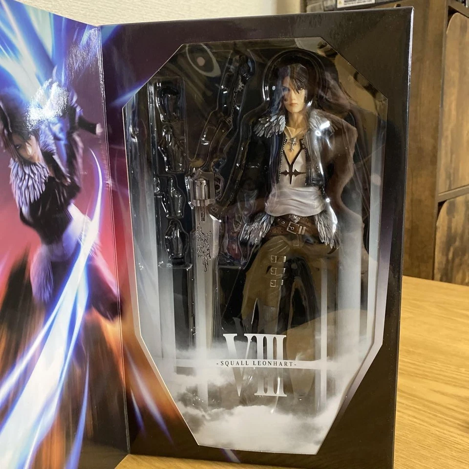 DISSIDIA FINAL FANTASY PLAY ARTS Kai Squall Leonhart SQUARE ENIX Japón Foto 2 de 4
