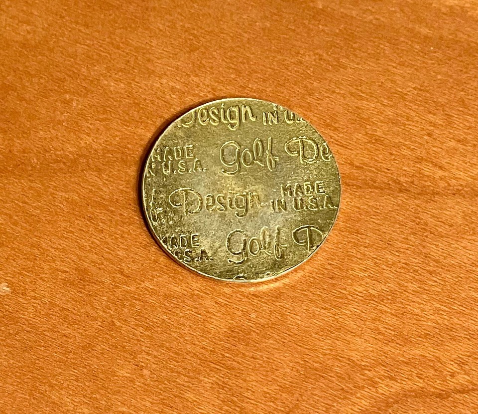 St. Golf and Country Club (Canada) Logo Golf Ball Mark Marker