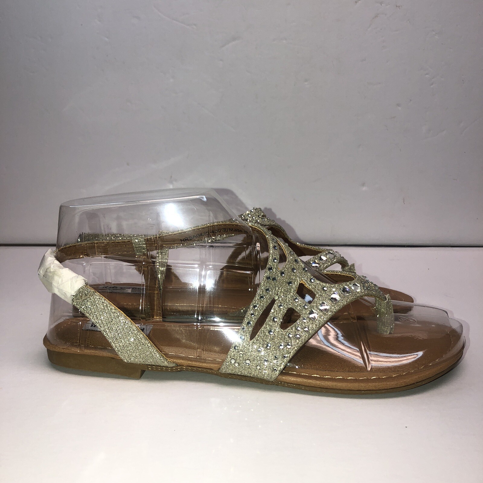 New Not Rated Womens Bestie Beige Rhinestone Buckle Sandals Sz-8 Slingback Flats