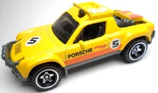 2020 HOT WHEELS PORSCHE 914 SAFARI #5 YELLOW 2 5/8" DIECAST RACE CAR W/ ORANGE