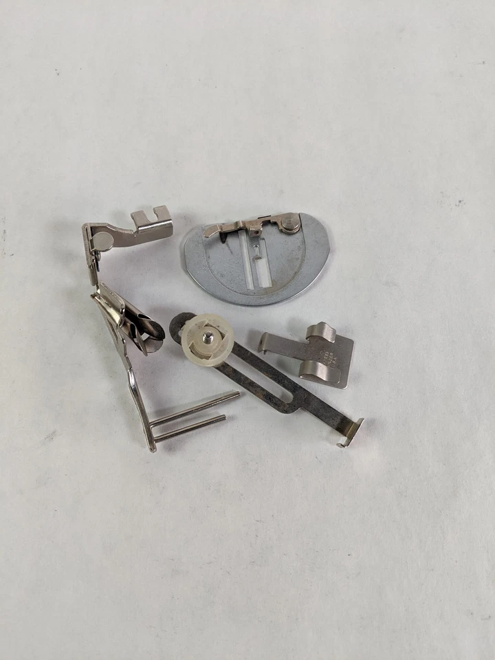 ACCESORIOS SINGER 161933 TOUCH & SEW DELUXE PUNTADA RECTO SINGER - Imagen 3 de 4