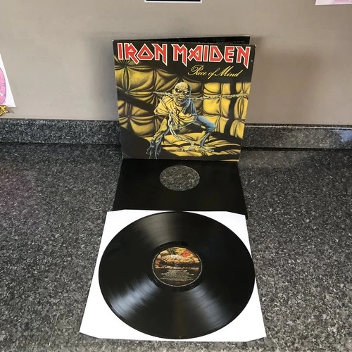 LP VINYL IRON MAIDEN ALBUM PIECE OF MIND 1983 UK 1ST PRESS EMA 800 EX/EX+
