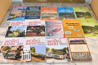 Märklin Roco Koll's diverse Bücher Modellbahn 14 tlg. (P853)