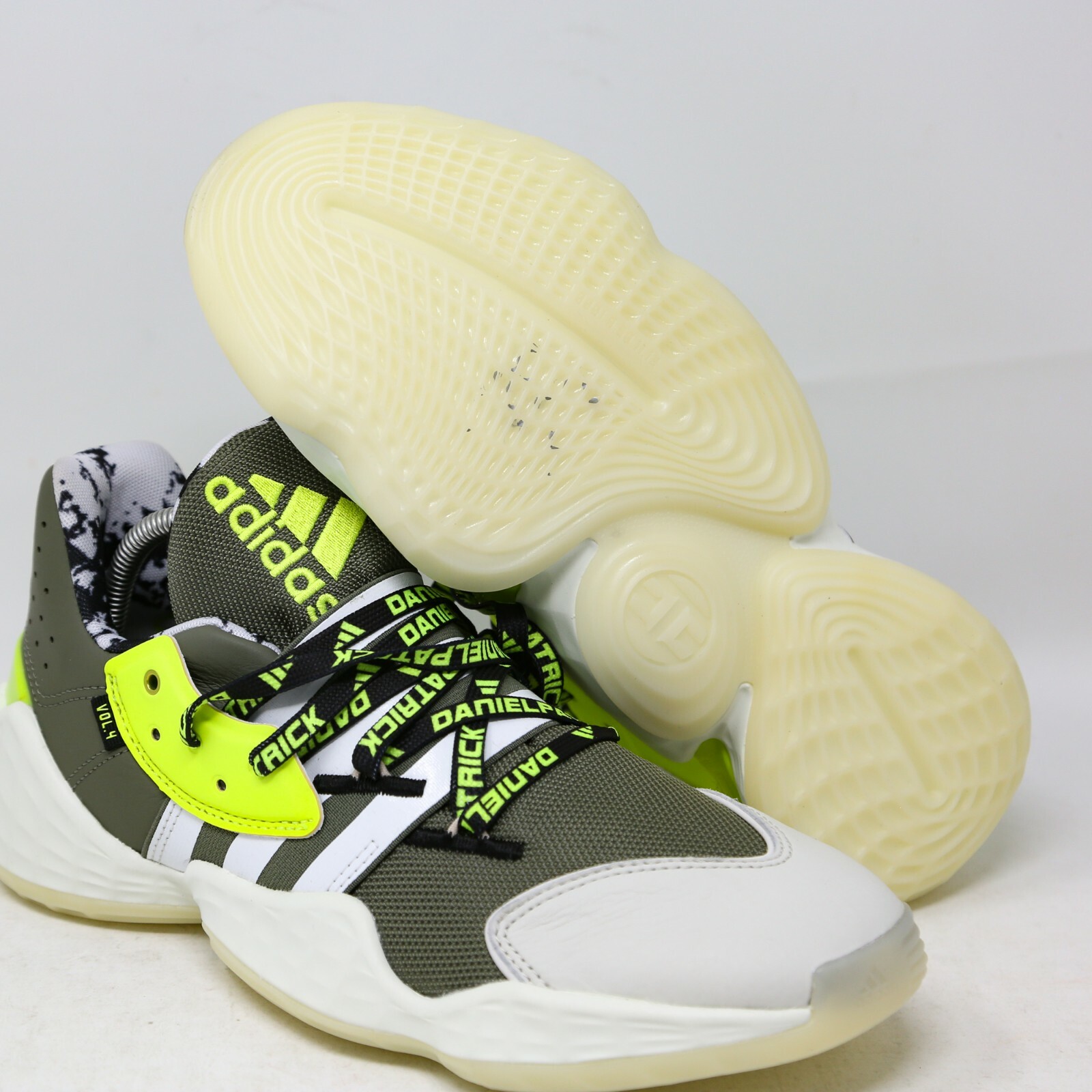 adidas Harden Vol. 4 x Daniel Patrick 