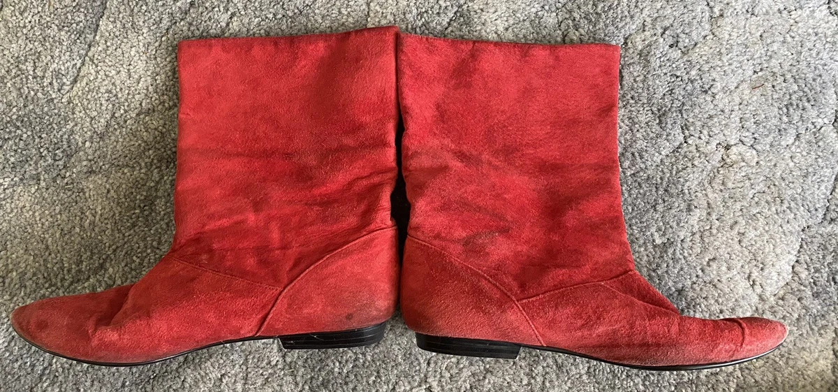Red suede shop flat boots